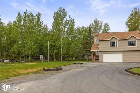 4001 E Ruth Dr, Wasilla, AK 99654